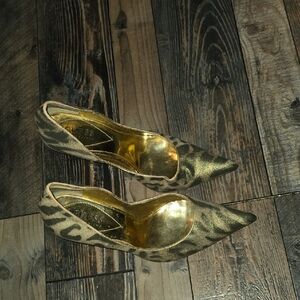 Guess Gold and Black Heels-elegant